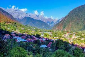 Du lịch Kavkaz, thăm làng Sheki như cổ tích ở Azerbaijan